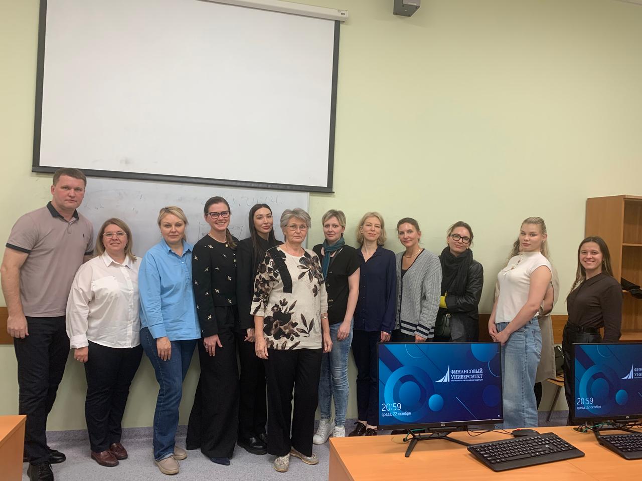 Слушатели программ профессиональной переподготовки успешно сдали выпускной экзамен