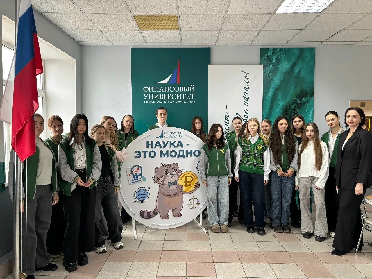 «Наука — это модно»: в Барнауле молодых учёных научили, как не усыпить зал собственной презентацией
