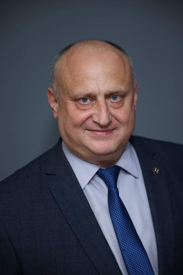 Извеков Дмитрий Анатольевич