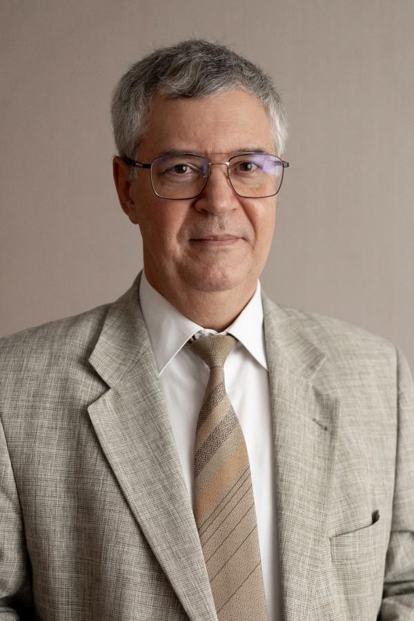 Коробов Юрий Иванович