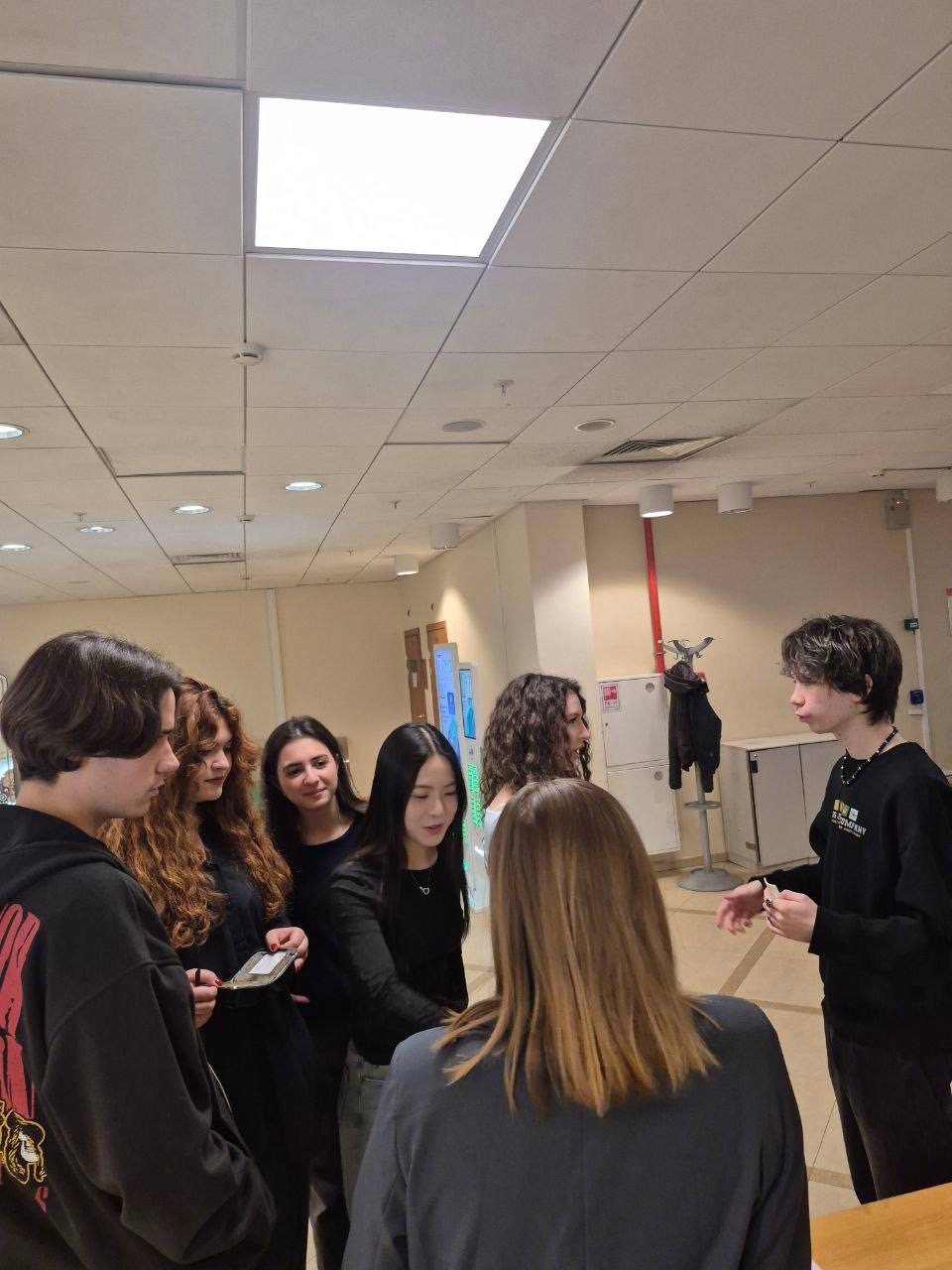 ФСНиМК поздравляет всех с Днем защитника Отечества - праздником доблести, мужества и чести!