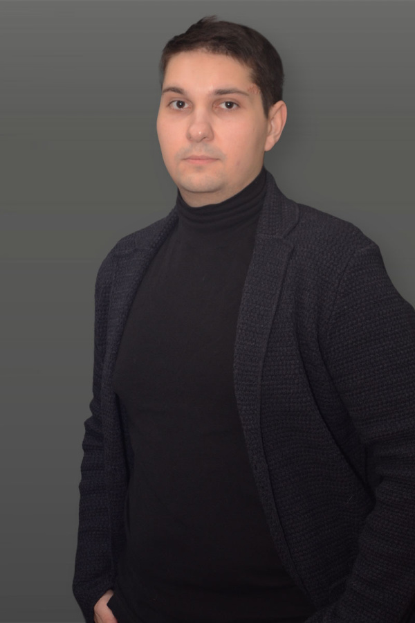 Титов Владислав Николаевич