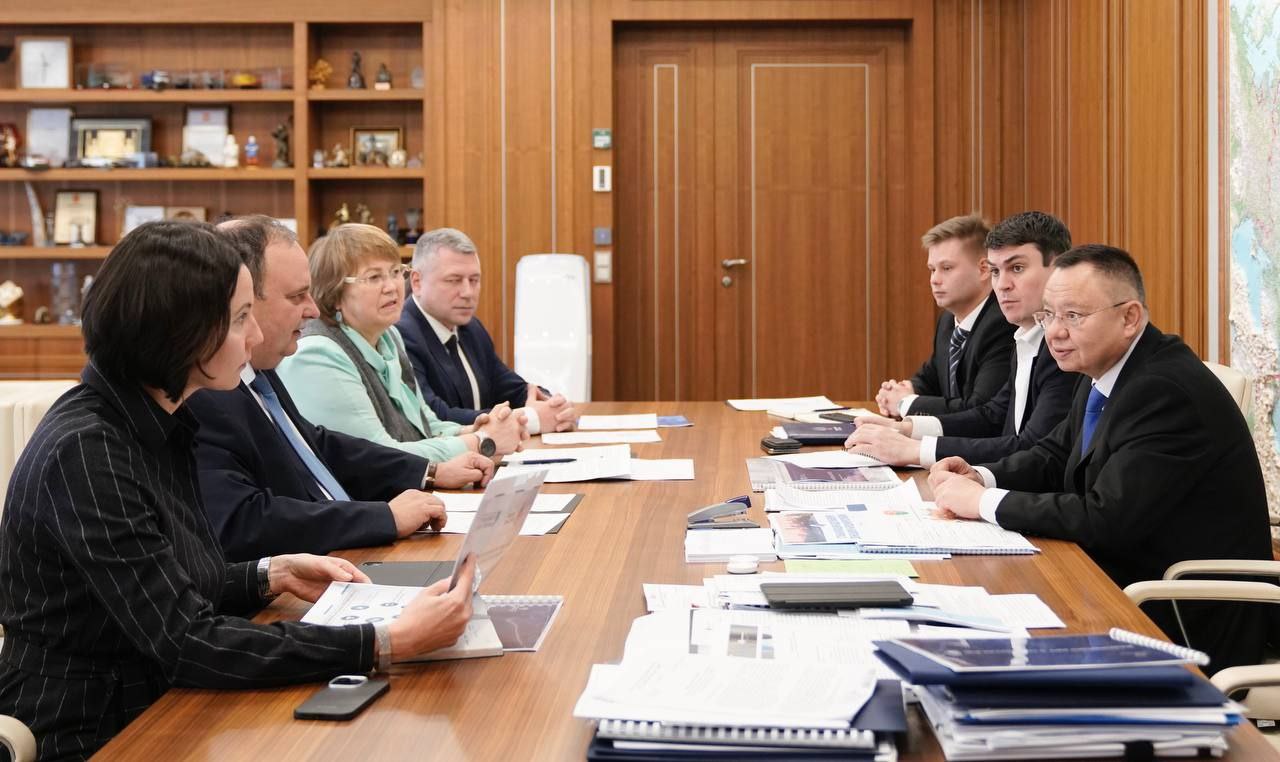 Финансовый университет при Правительстве РФ и Минстрой России развивают стратегическое партнерство в подготовке кадров