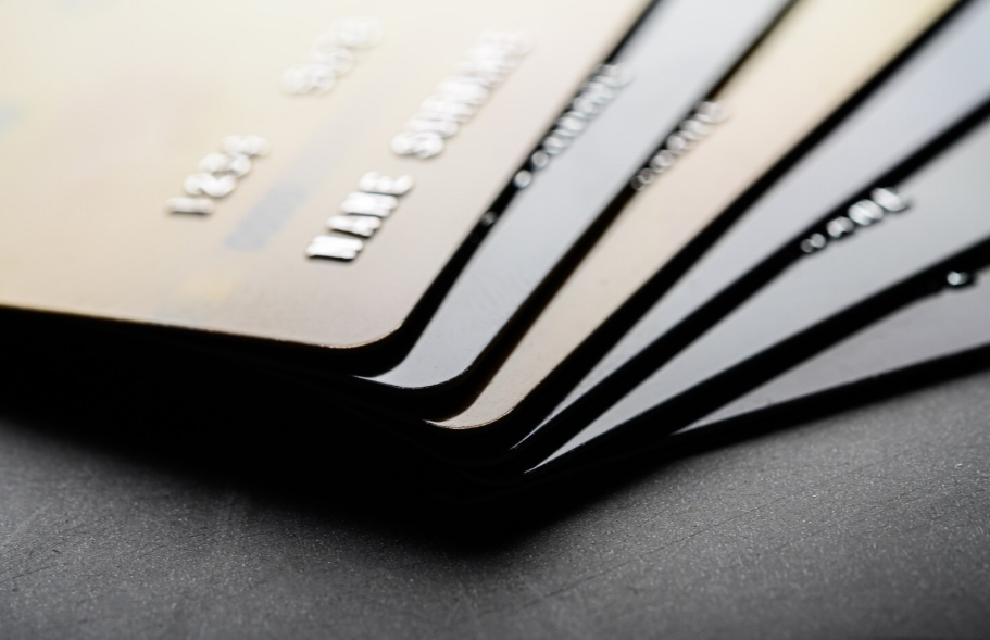 Цифровая трансформация банковского сектора России: разрыв между восприятием технологий и готовностью к их адаптации