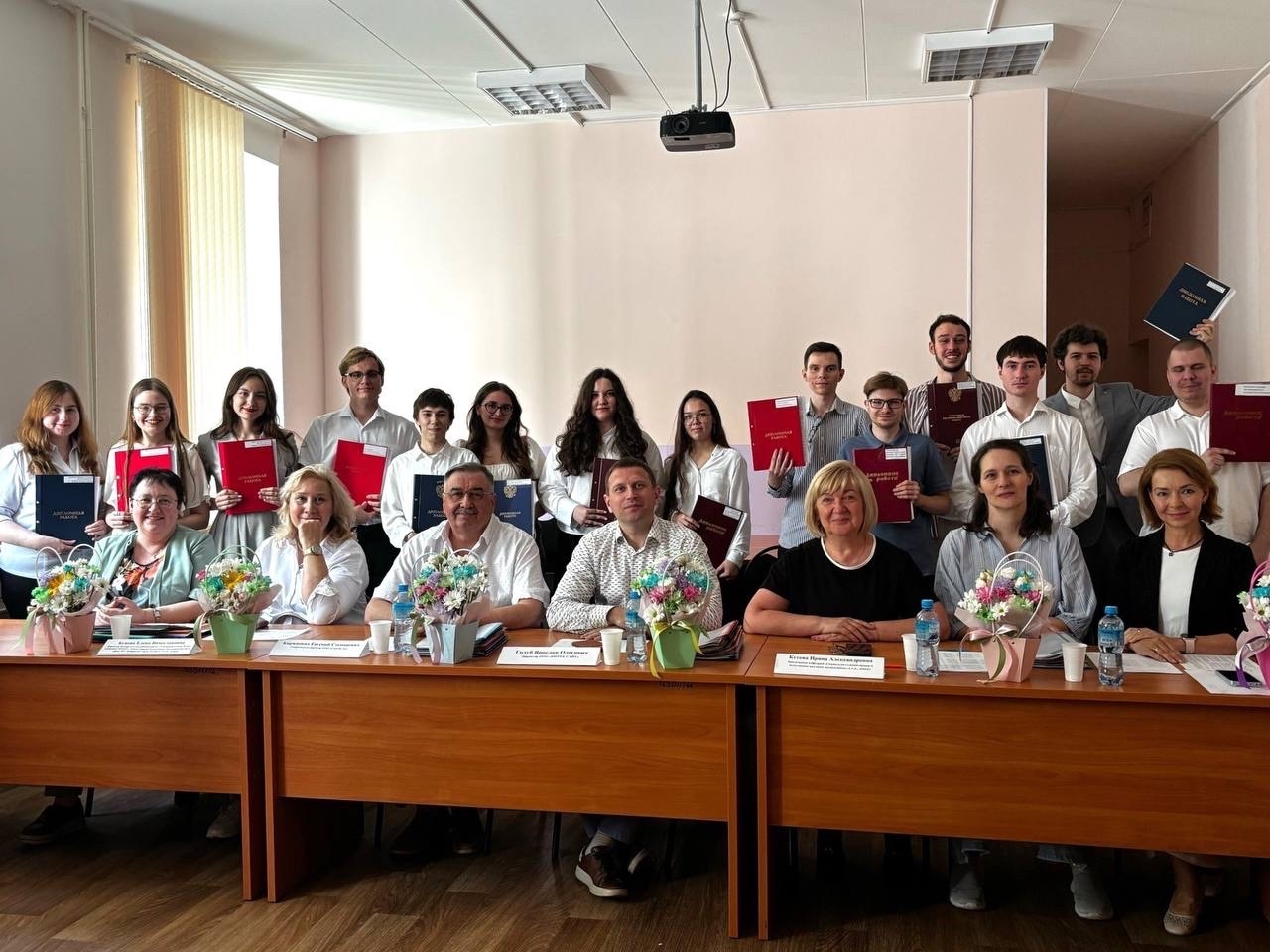 Прошла защита выпускных квалификационных работ по направлению «Бизнес-информатика»