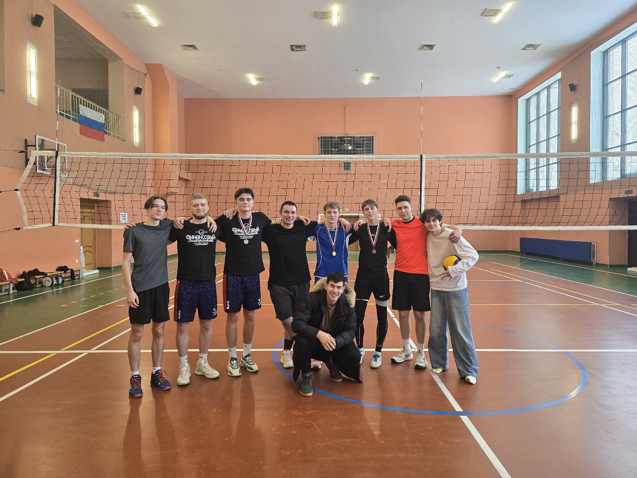 Состоялось Первенство студентов Финансового университета по волейболу 1х1