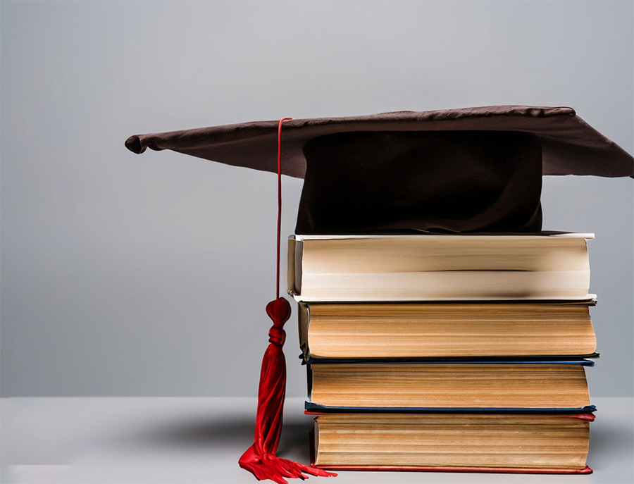 С Днем преподавателя высшей школы!