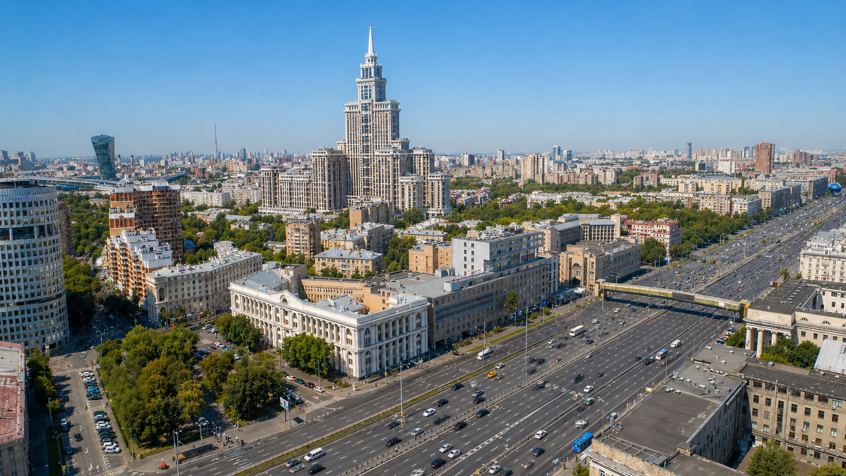 Финансовый университет – в топ-3 вузов по уровню зарплат выпускников в сфере экономики и финансов