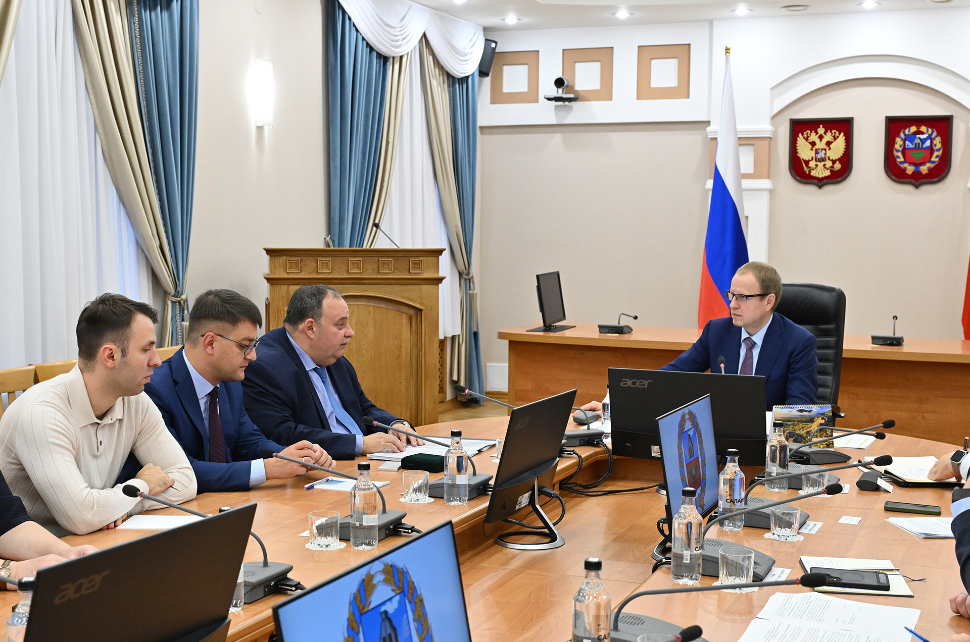 Ректор Финансового университета и Губернатор Алтайского края обсудили развитие филиала вуза в Барнауле