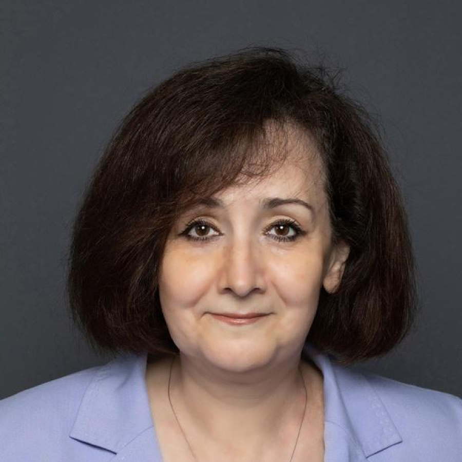 Сангинова Лола Додохоновна