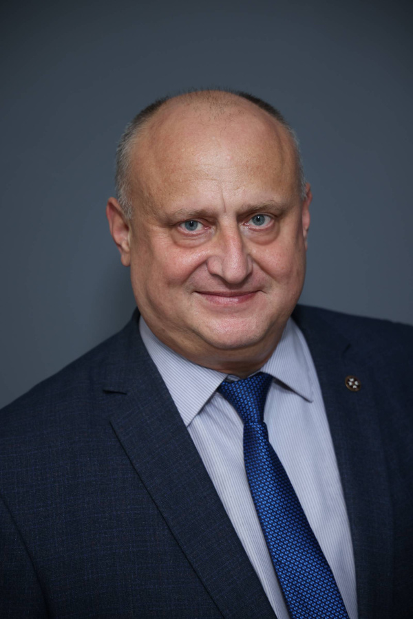 Извеков Дмитрий Анатольевич