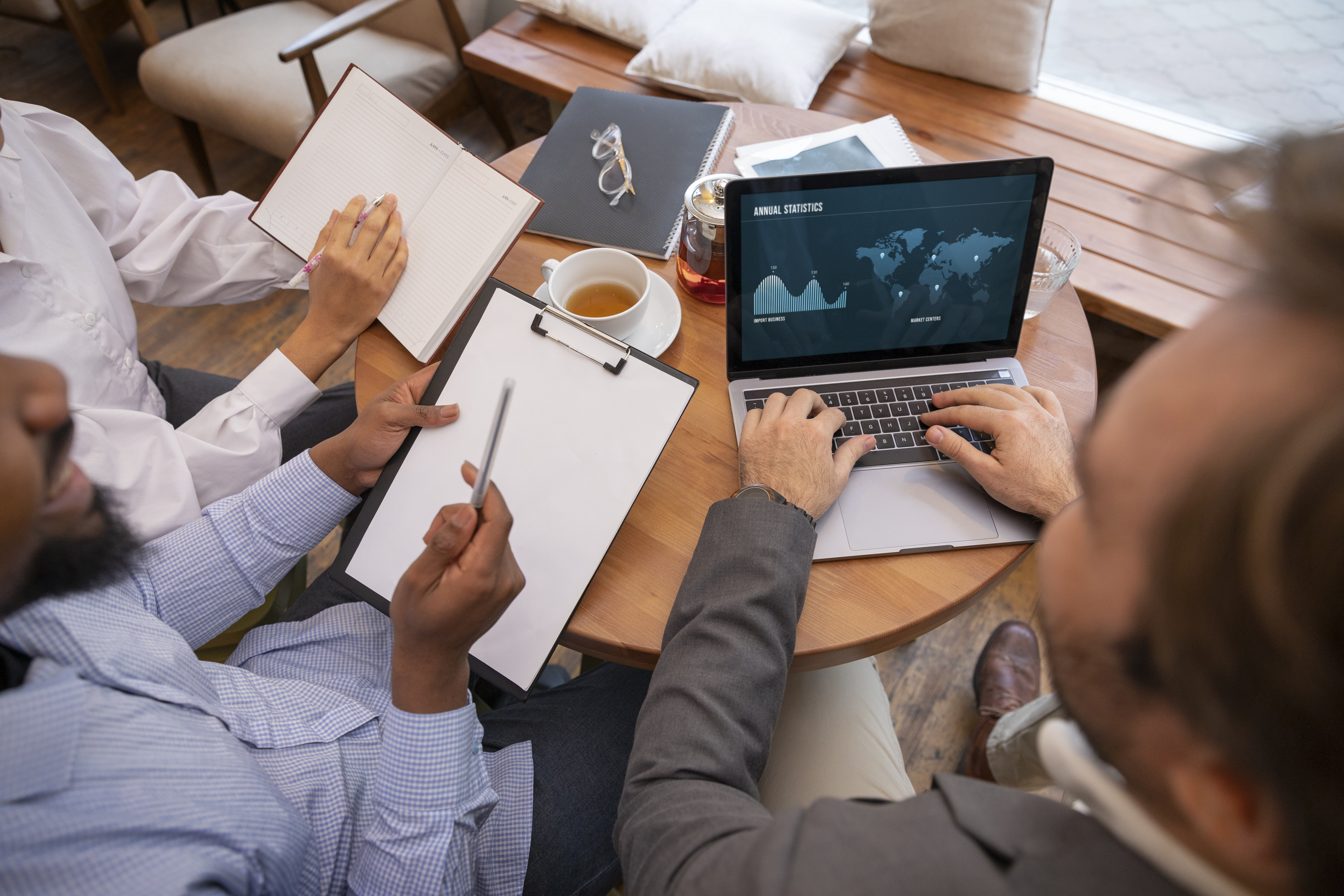 Доцент Коняев А.А. для «Ведомостей»: Цифровые платформы стали ключевым элементом экономики будущего