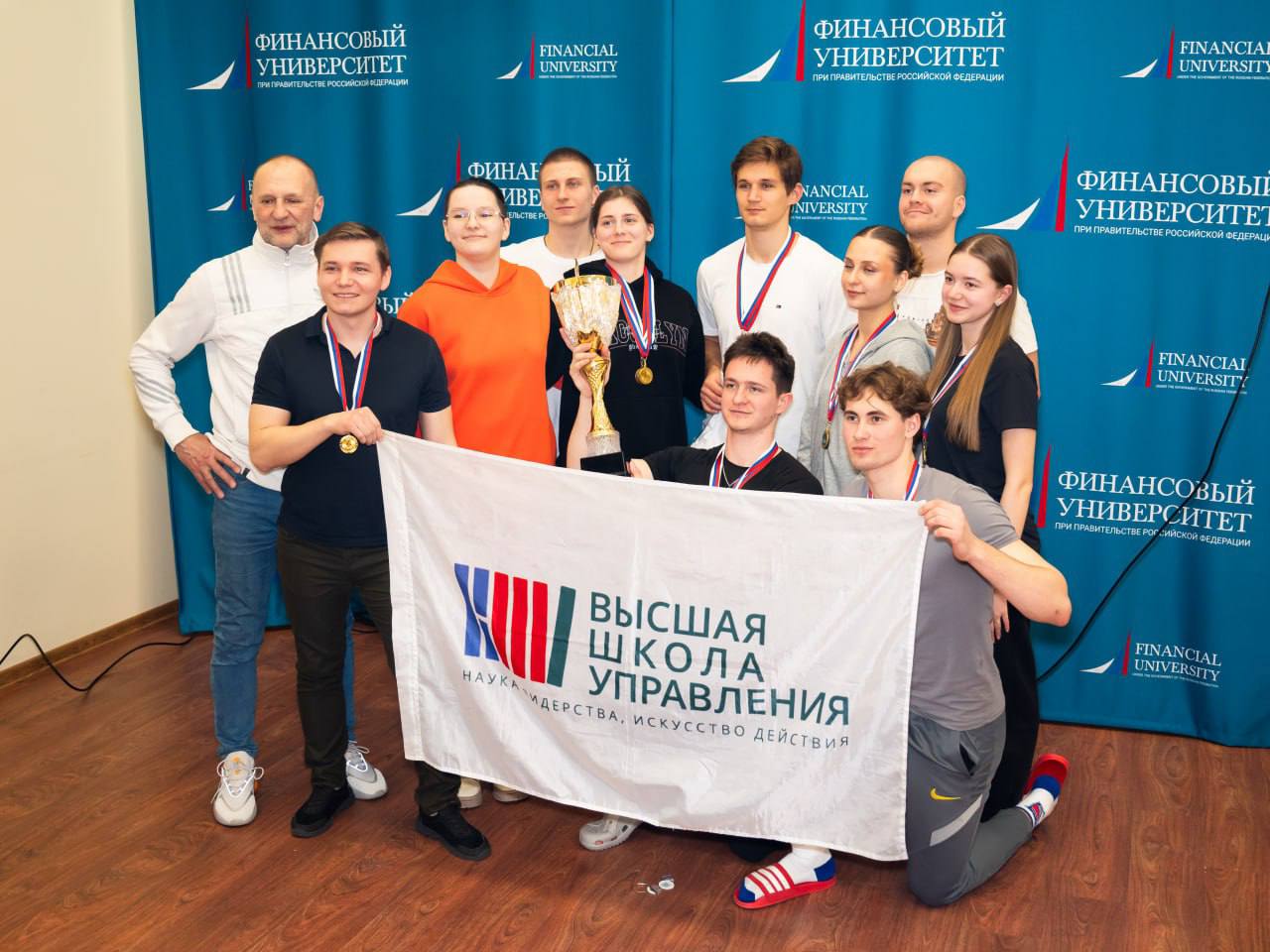 Команда Факультета «Высшая школа управления» стала победителем «Зимних игр 2026»