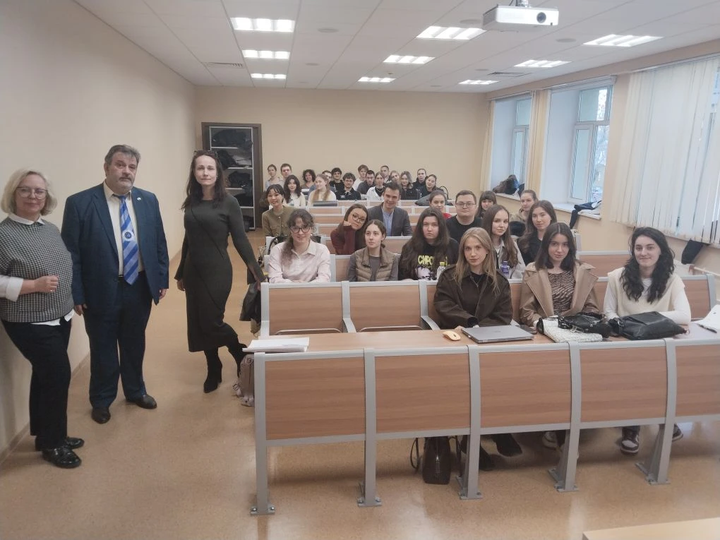 19 марта 2026 г. на кафедре маркетинга состоялся семинар молодых ученых в рамках XIV МНПК «Маркетинг России».