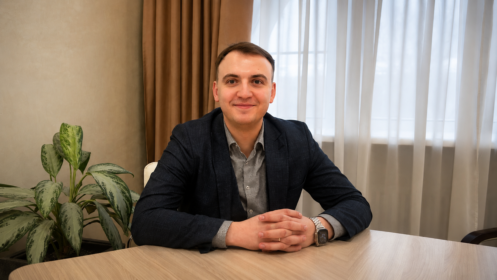 Интервью с Владиславом Жуковым: «ФМЭО дает базу для понимания того, как устроен глобальный бизнес и международные рынки»