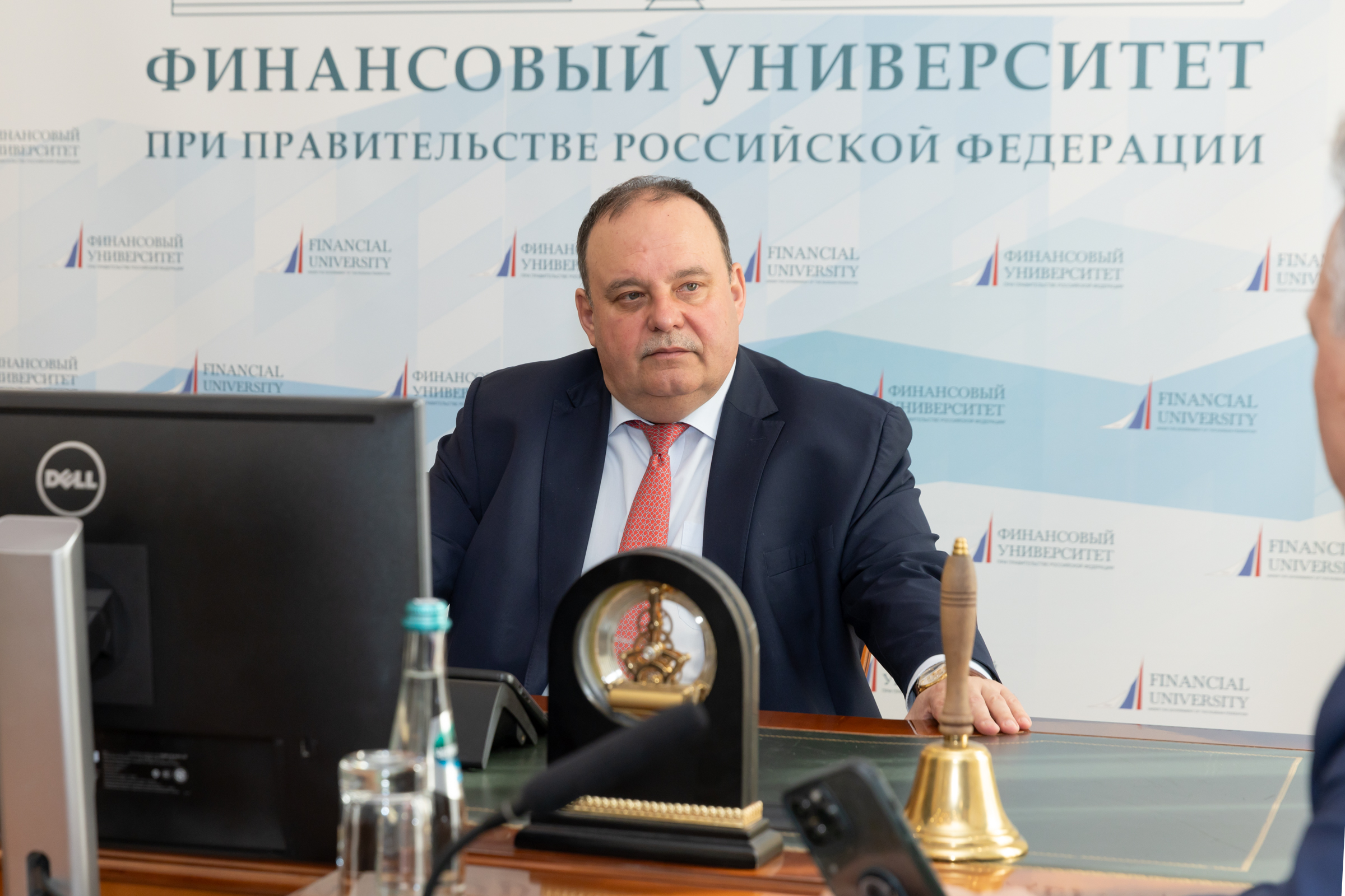 Дмитрий Чернышенко: маршрут «Золотое кольцо» ежегодно привлекает более 27 млн туристов