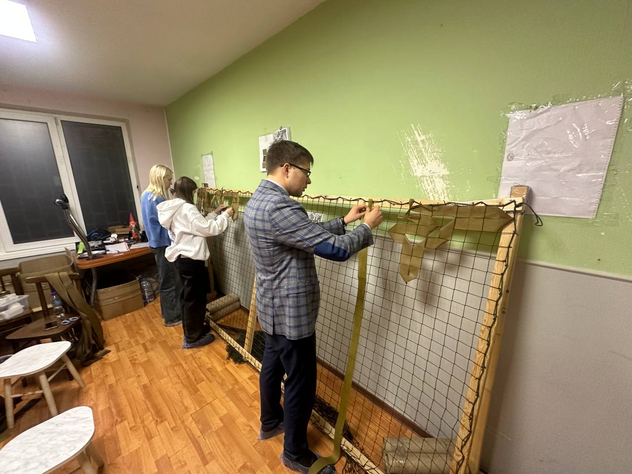 14 и 16 октября 2026 года участники клуба "Волонтеры ГМУ" Финансового университета при Правительстве РФ приняли участие в работе волонтерских центров районов Бибирево и Чертаново (организации «Душа рокота»).  