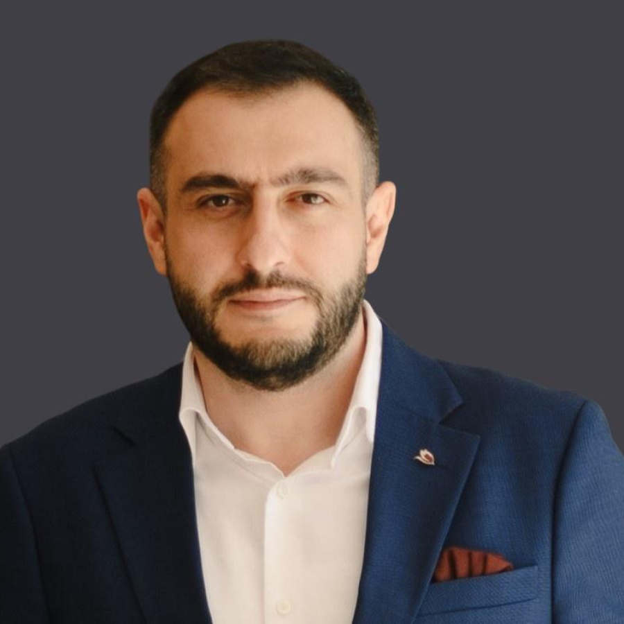 Дохоян Зограб Мнацаканович