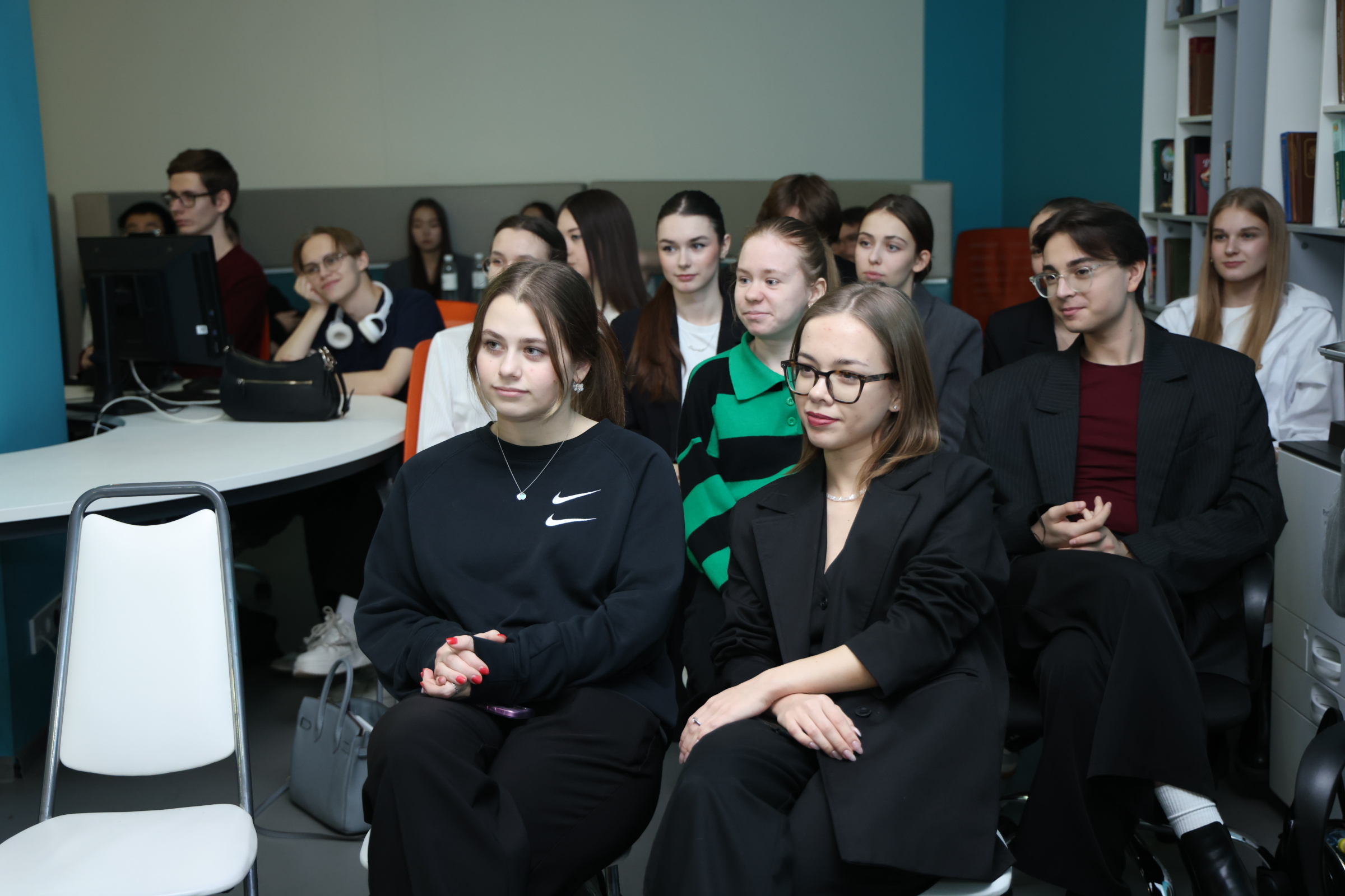 Панельная сессия "Деньги будущего" в рамках X Международного форума Финансового университета "Россия: образ будущего" 