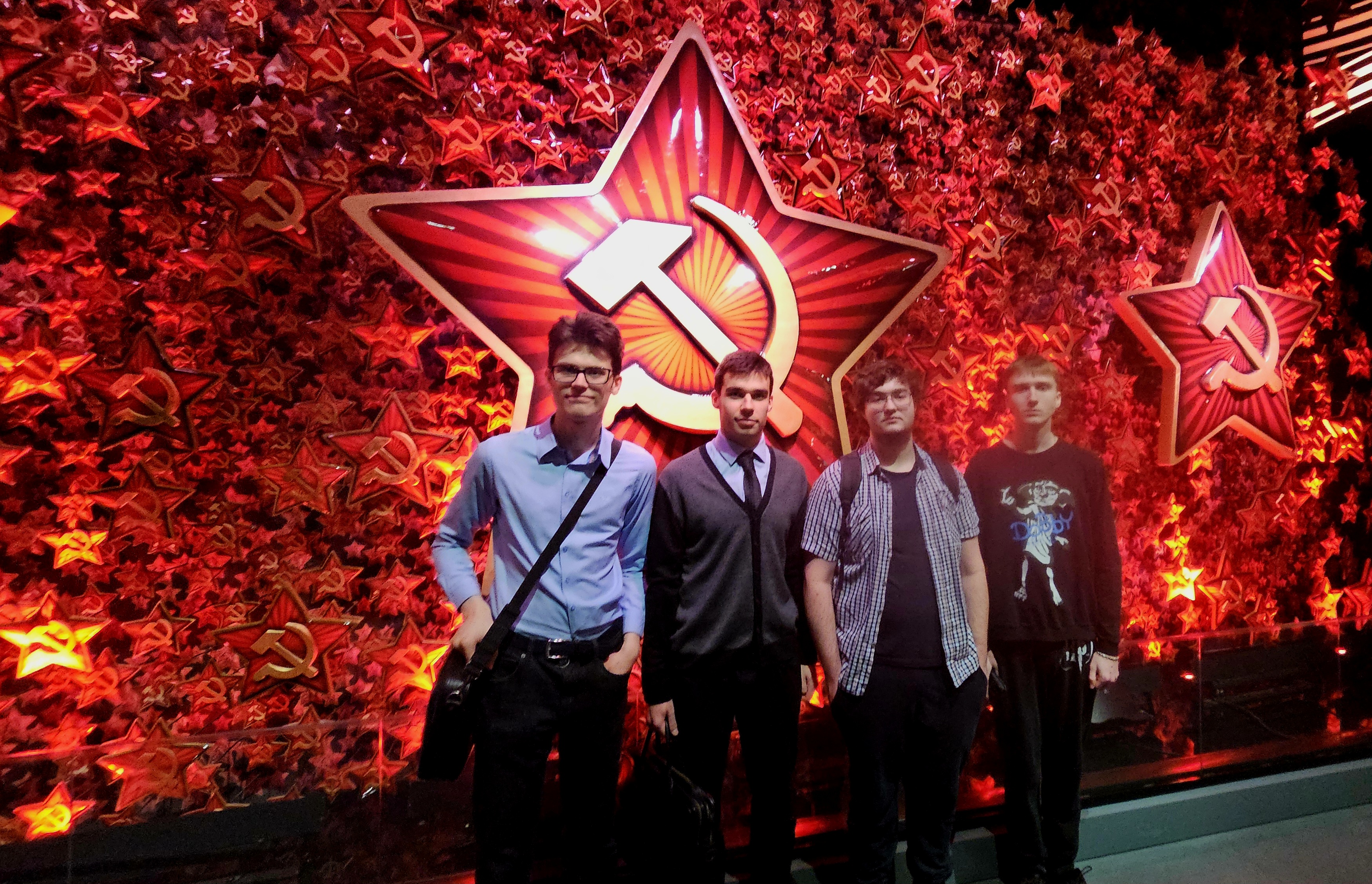 Студенты второго курса Финансового факультета посетили с экскурсией Парк Победы на Поклонной горе