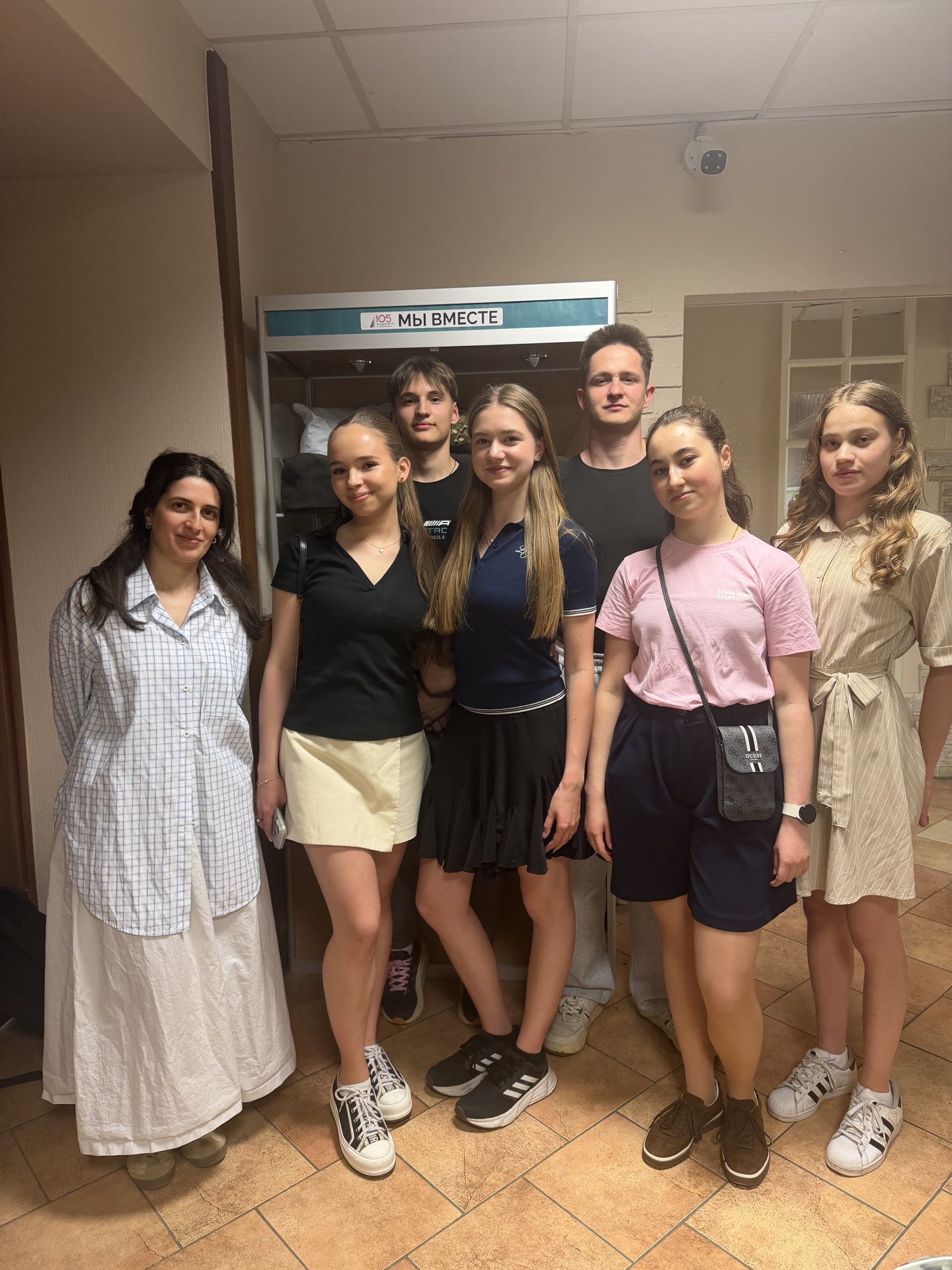 Действия важнее заявлений: студенты группы ФМ25-3 в швейном цехе