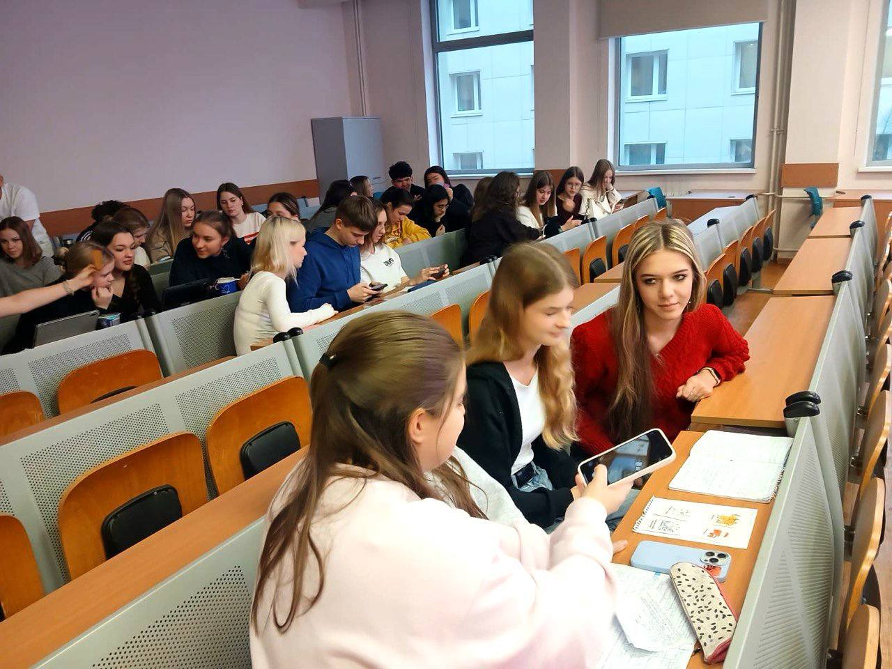 Предпрофессиональные каникулы «Школа экономики и предпринимательства» в Финуниверситете