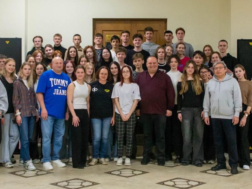 Школа студенческого актива КИПФИН прошла в УОК «Лесное озеро»