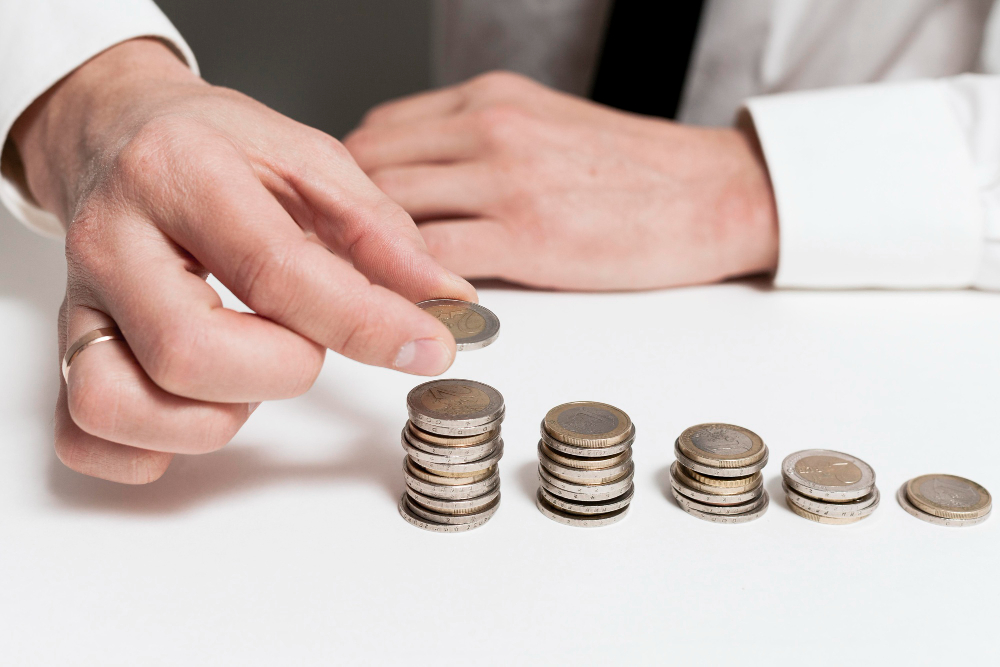 Минфин России разрешил списывать разовые премии в расходы экономического субъекта