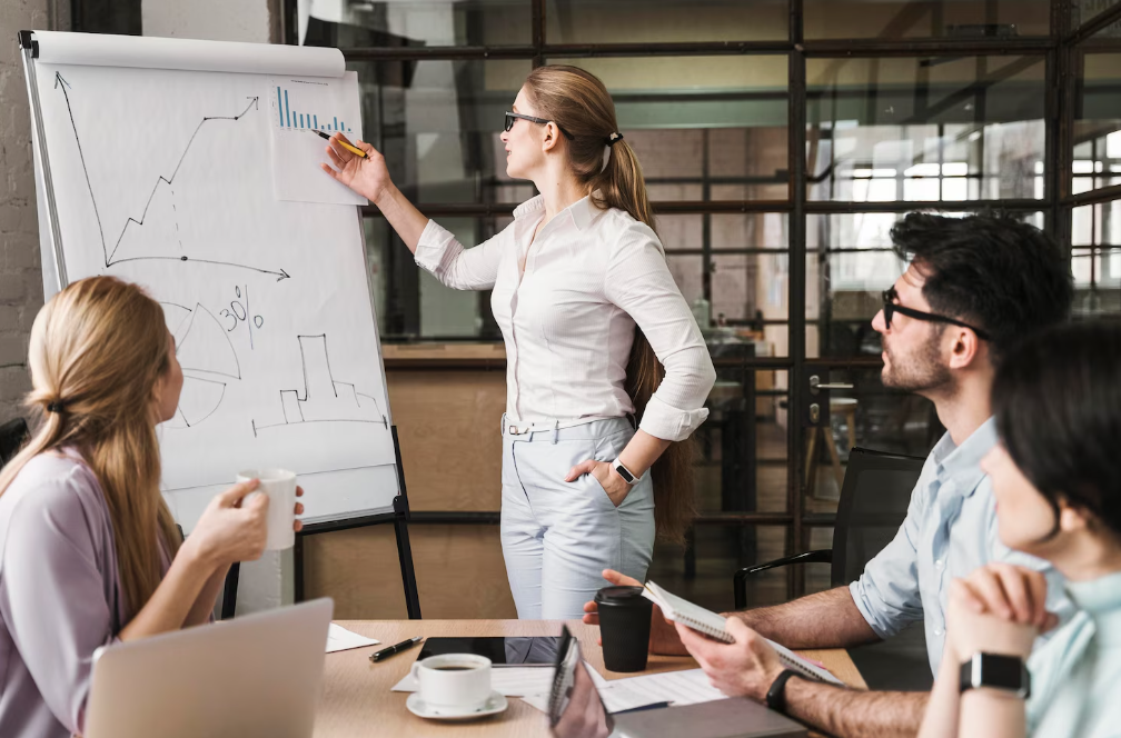 Soft Skills vs Hard Skills: чему учить в первую очередь — критическому мышлению, креативности, коллаборации или же фундаментальным знаниям? 