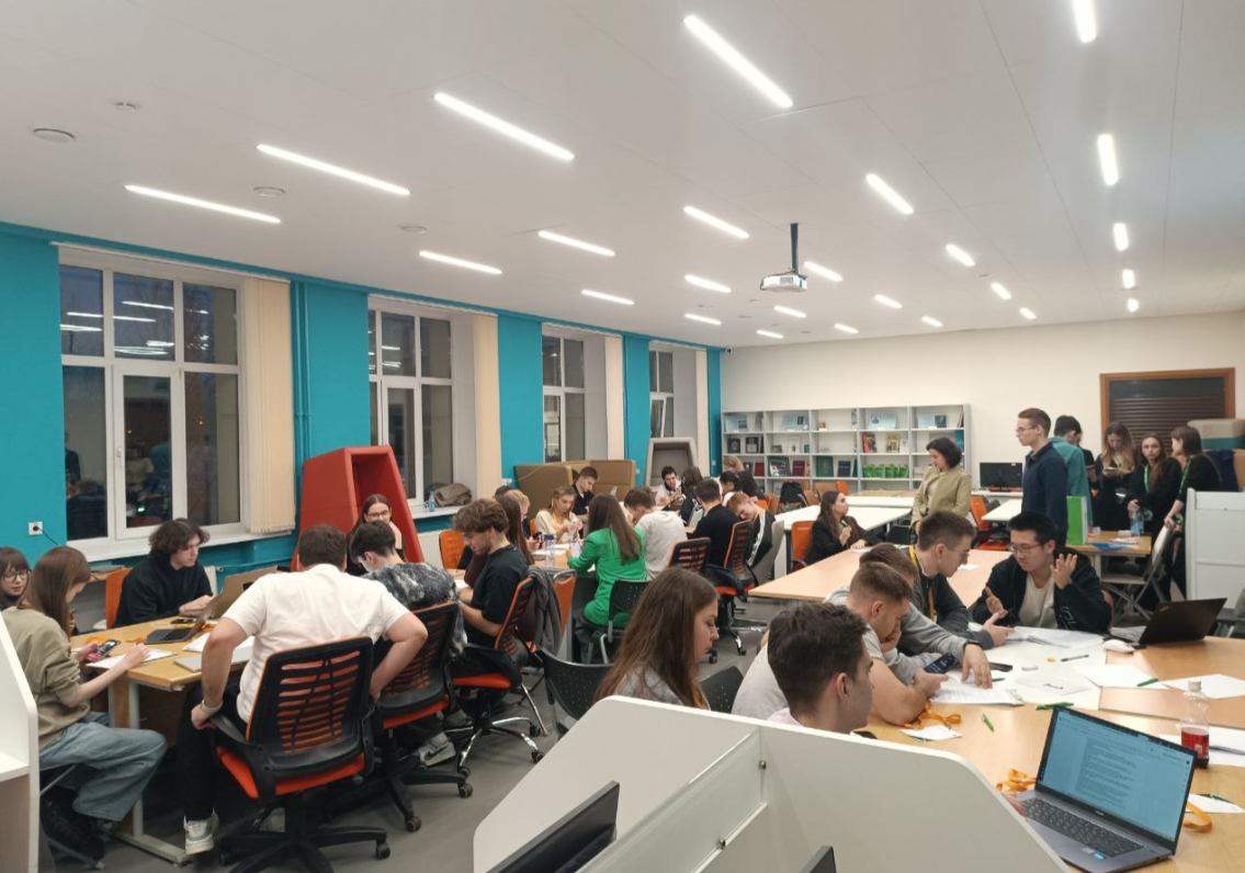 Кейс-день компании Б1